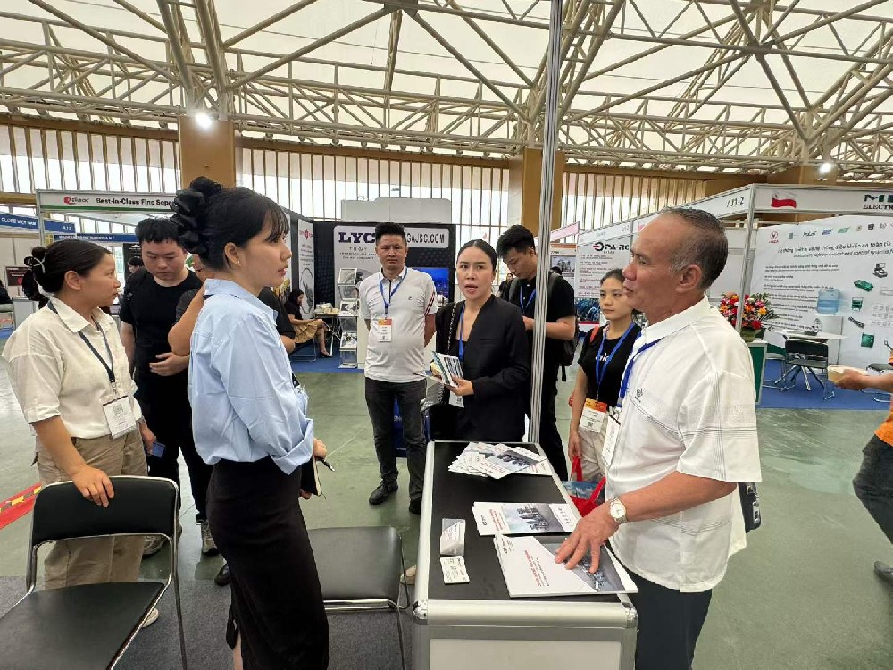 Triển lãm khai thác mỏ Việt Nam & Xây dựng Việt Nam lần thứ 7.jpg