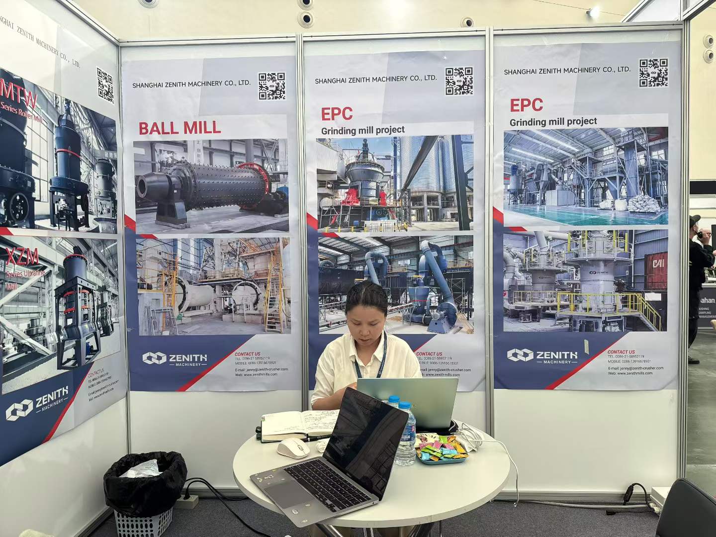 Triển lãm khai thác mỏ Việt Nam & Xây dựng Việt Nam lần thứ 7.jpg